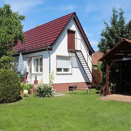 Kuechler Holiday home *